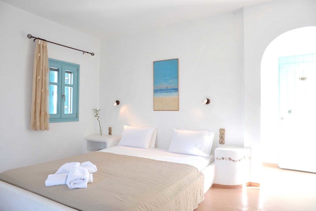 deluxe-room-medusa-resort-bedroom-1024x686