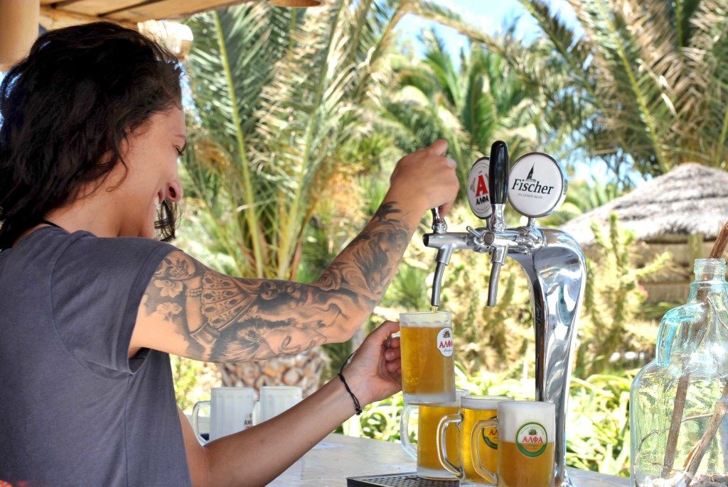 earth-bar-medusa-resort-service-1024x686